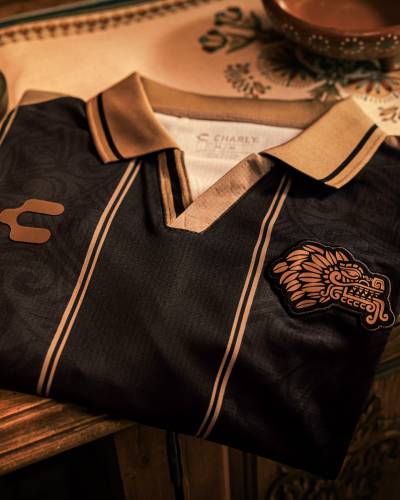 charly_2025_special_edition_heritage_mexico_black_jersey_a.jpg