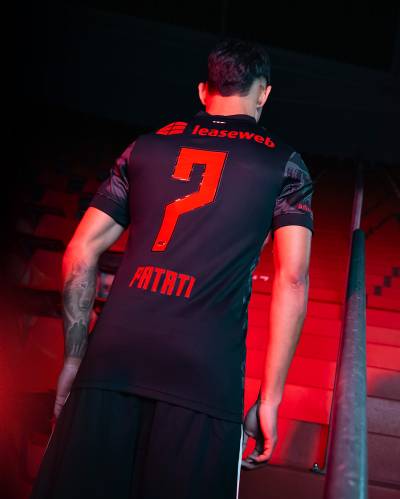 az_25_26_nike_third_kit_e.jpg