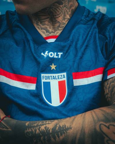 fortaleza_ec_2025_volt_third_kit_2.jpg