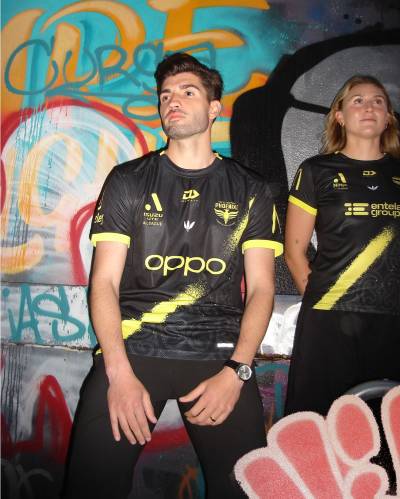 wellington_phoenix_25_26_dynasty_sport_third_kit_d.jpg