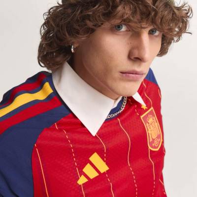 spain_2026_world_cup_adidas_home_shirt_leaked_c.jpeg