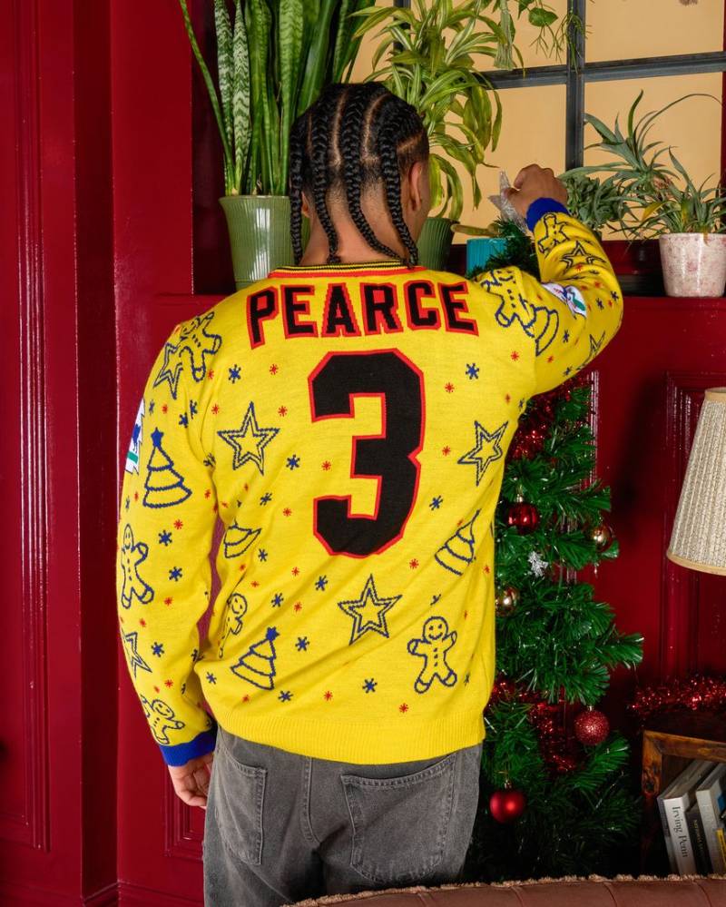 cfs_pearce_festive_lights_christmas_jumper_b.jpg