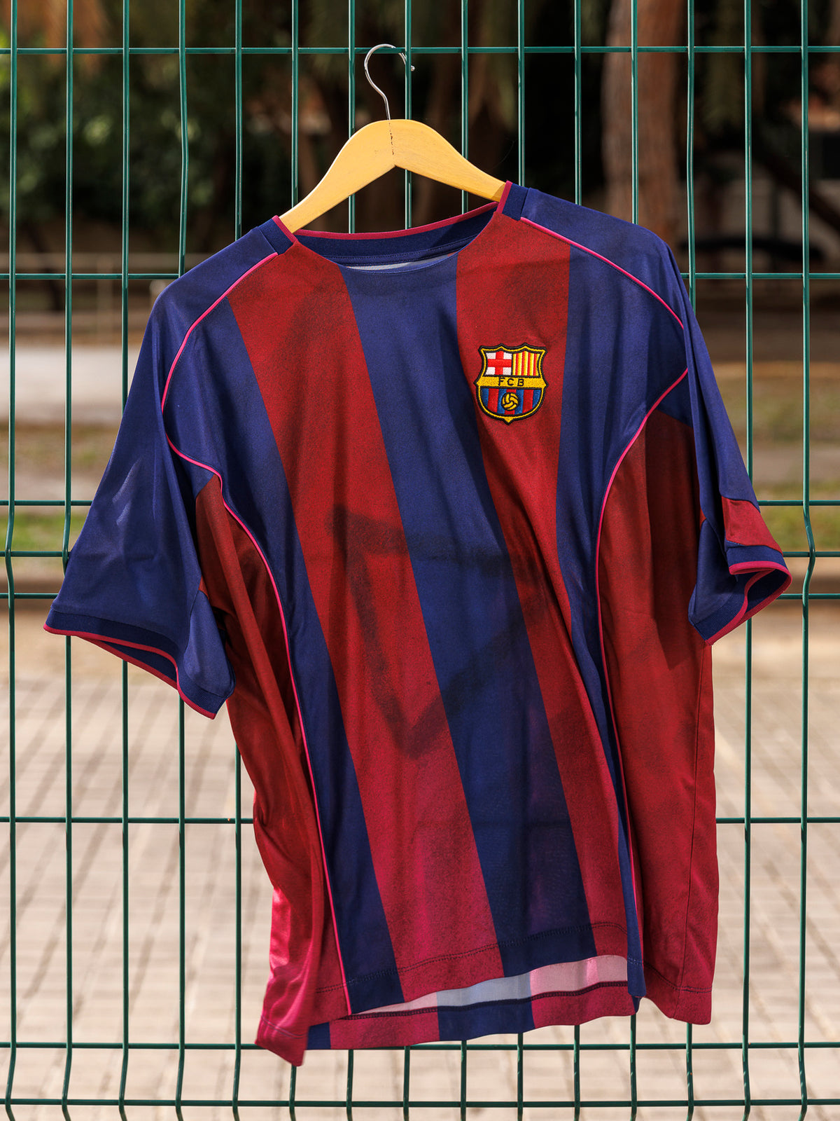 FC バルセロナ x Sheeran Retro ユニフォーム 正規品 Ed Sheeran x Spotify x FC Barcelona Retro 2004/05 Home Play Jersey