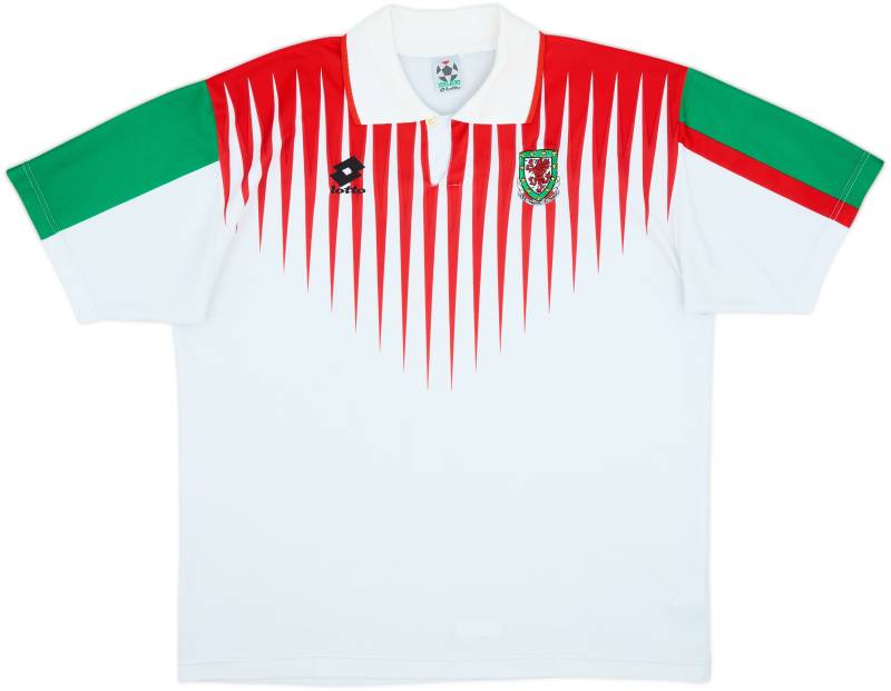 1996_98_wales_third_shirt_1.jpg