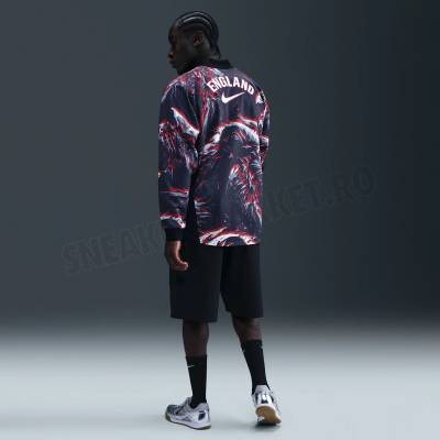 nike_england_authentic_goalkeeper_shirt_leaked_d.jpeg