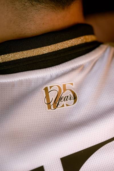palermo_25_26_puma_125th_anniversary_jersey_d.jpg