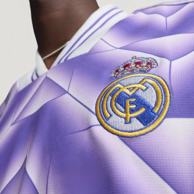 real_madrid_2025_adidas_lfstlr_collection_41.jpg