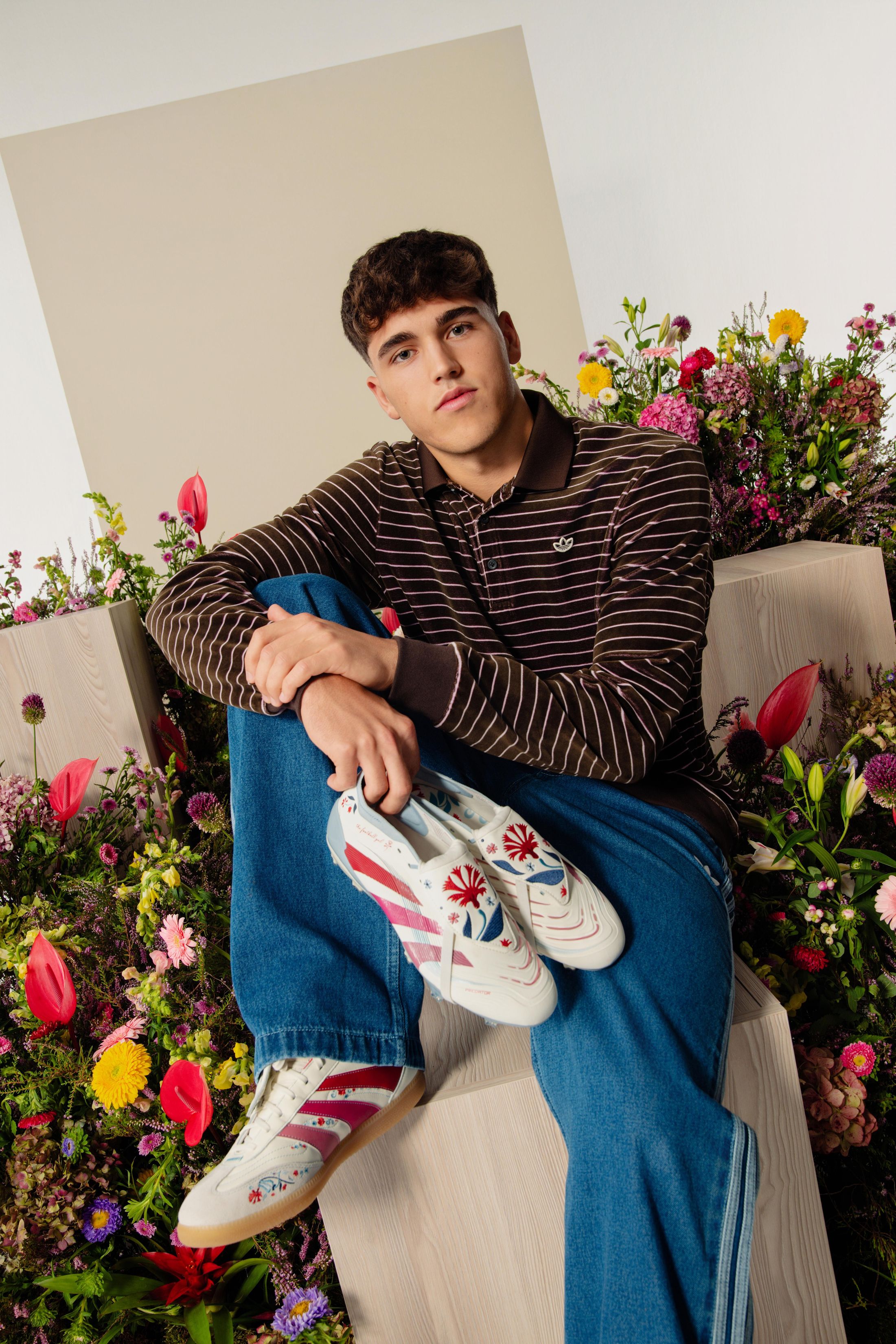 限定】アディダス プレデター ELITE The Football Gal Adidas Predator