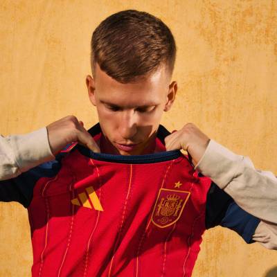 spain_2026_adidas_home_kit_c.jpeg