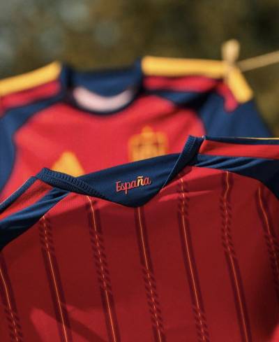 spain_2026_adidas_home_kit_d.jpeg