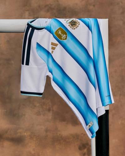 argentina_2026_adidas_home_kit_f.jpeg