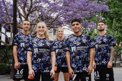 sydney_fc_25_26_under_armour_third_kit_a.jpg