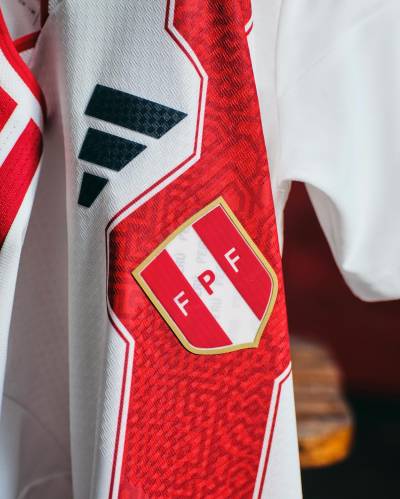 peru_2026_adidas_home_kit_e1.jpeg