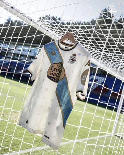 deportivo_de_la_coruna_25_26_kappa_third_kit_a.jpg