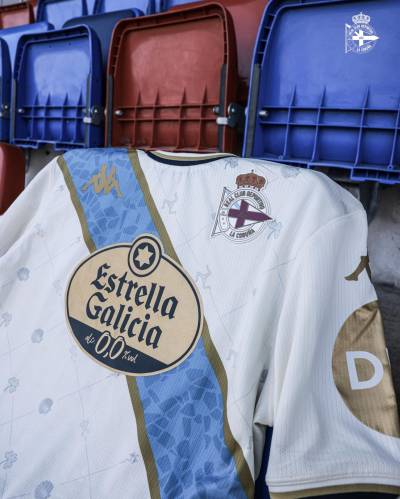 deportivo_de_la_coruna_25_26_kappa_third_kit_b.jpg