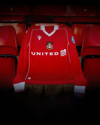 wrexham_afc_25_26_limited_edition_legends_shirt_5.jpg