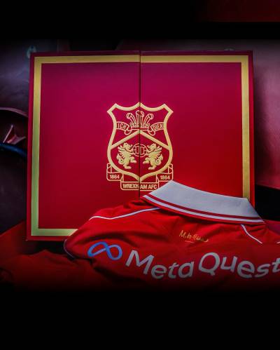 wrexham_afc_25_26_limited_edition_legends_shirt_6.jpg