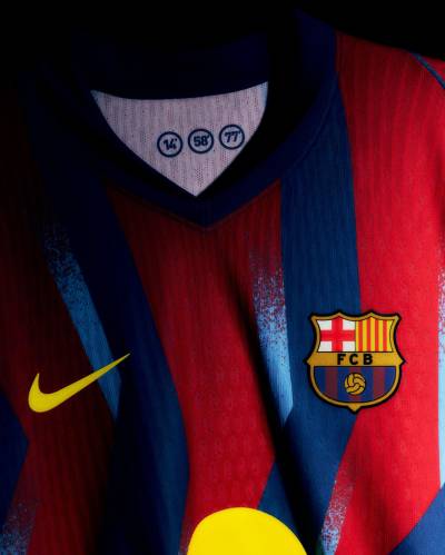 barcelona_25_26_nike_fourth_kit_h.jpg