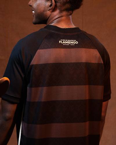 flamengo_2025_braziline_diamante_negro_shirt_c.jpg