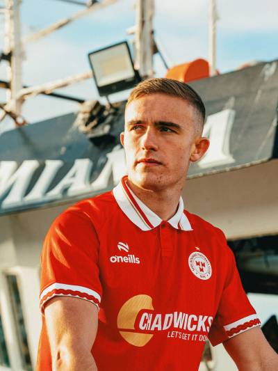 shelbourne_2026_oneills_home_kit_e.jpg