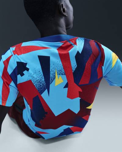 barcelona_25_26_nike_fourth_pre_match_top_b.jpeg