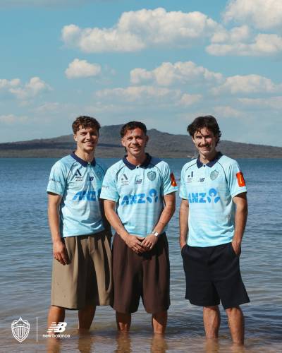 auckland_fc_25_26_new_balance_third_kit_1b.jpg