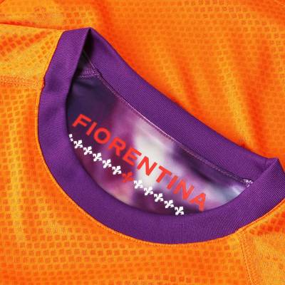 fiorentina_25_26_kappa_fourth_kit_e.jpg