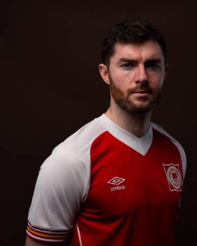 st_patricks_athletic_2026_umbro_home_kit_c.jpg