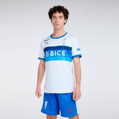 universidad_catolica_2026_puma_home_kit_02.jpeg