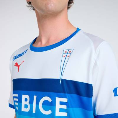 universidad_catolica_2026_puma_home_kit_03.jpeg