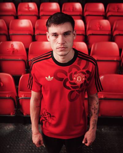 manchester_united_2025_adidas_cultural_story_jersey_b.jpg