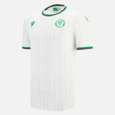 comoros_25_26_macron_home_and_away_kits_b4a.jpg
