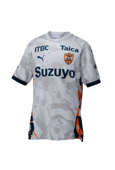 shimizu_s_pulse_2026_puma_home_away_kits_5.jpg