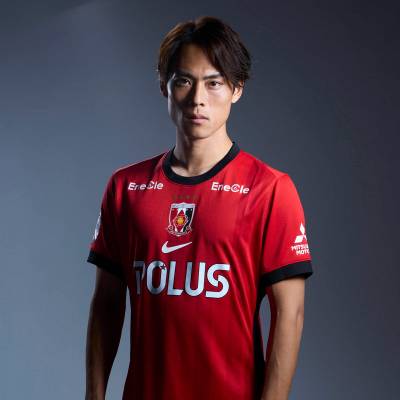 urawa_red_diamonds_2026_nike_home_kit_3.jpg