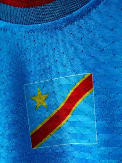 dr_congo_25_26_umbro_home_jersey_1b.jpg