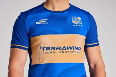 everton_de_vina_del_mar_25_26_skechers_home_kit_d1.jpg