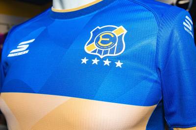 everton_de_vina_del_mar_25_26_skechers_home_kit_h.jpg