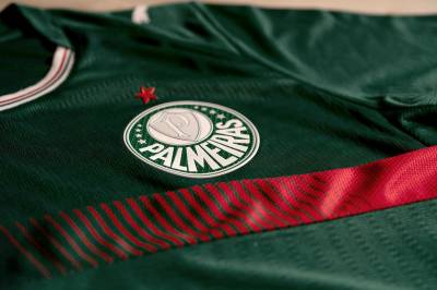 palmeiras_2026_puma_home_kit_c.jpg