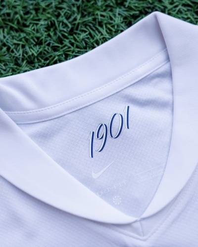 tottenham_hotspur_2026_nike_1901_kit_d.jpg