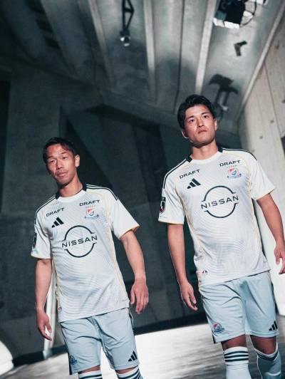 yokohama_f_marinos_2026_adidas_away_kit_1.jpg