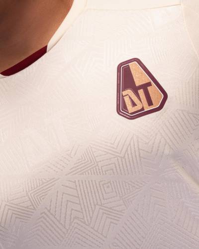 deportes_tolima_2026_umbro_away_kit_c.jpg
