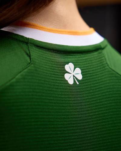 ireland_2026_castore_home_kit_0b.jpg