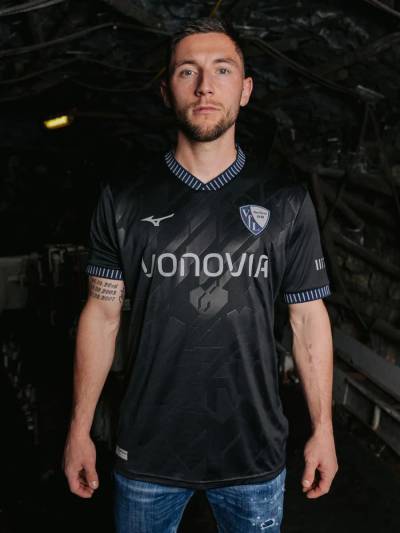 vfl_bochum_2026_mizuno_special_edition_jersey_b.jpg