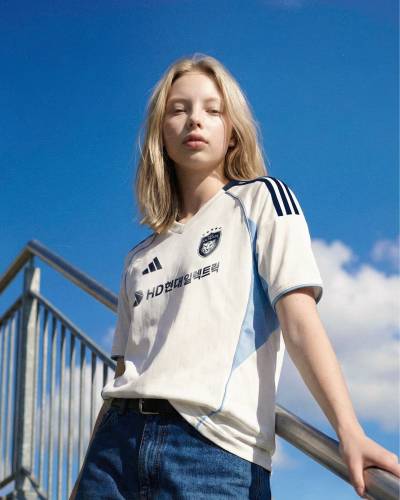 ulsan_hd_2026_adidas_away_kit_a.jpg