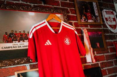 internacional_2026_adidas_home_kit_2.jpg