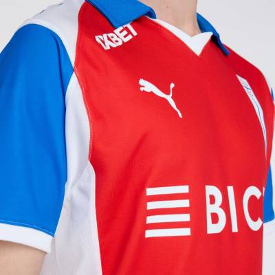 universidad_catolica_2026_puma_away_kit_e.jpg