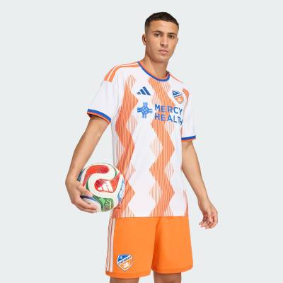 fc_cincinnati_2026_2027_adidas_away_kit_1.jpg