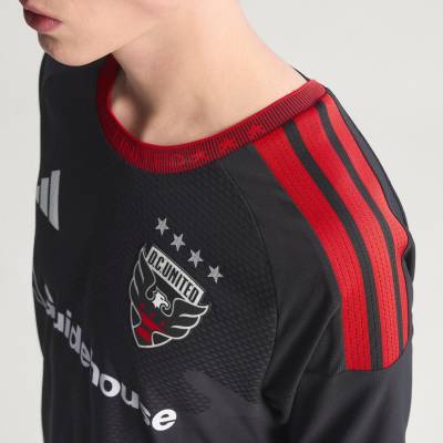dc_united_2026_2027_adidas_home_kit_03.jpg