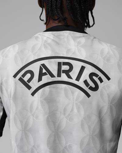 paris_saint_germain_2026_night_edition_pre_match_jersey_6.jpeg