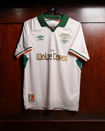 st_patricks_athletic_2026_umbro_third_kit_c.jpg